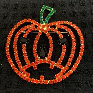 VintageLarge Crystal Jack-O-Lantern brooch